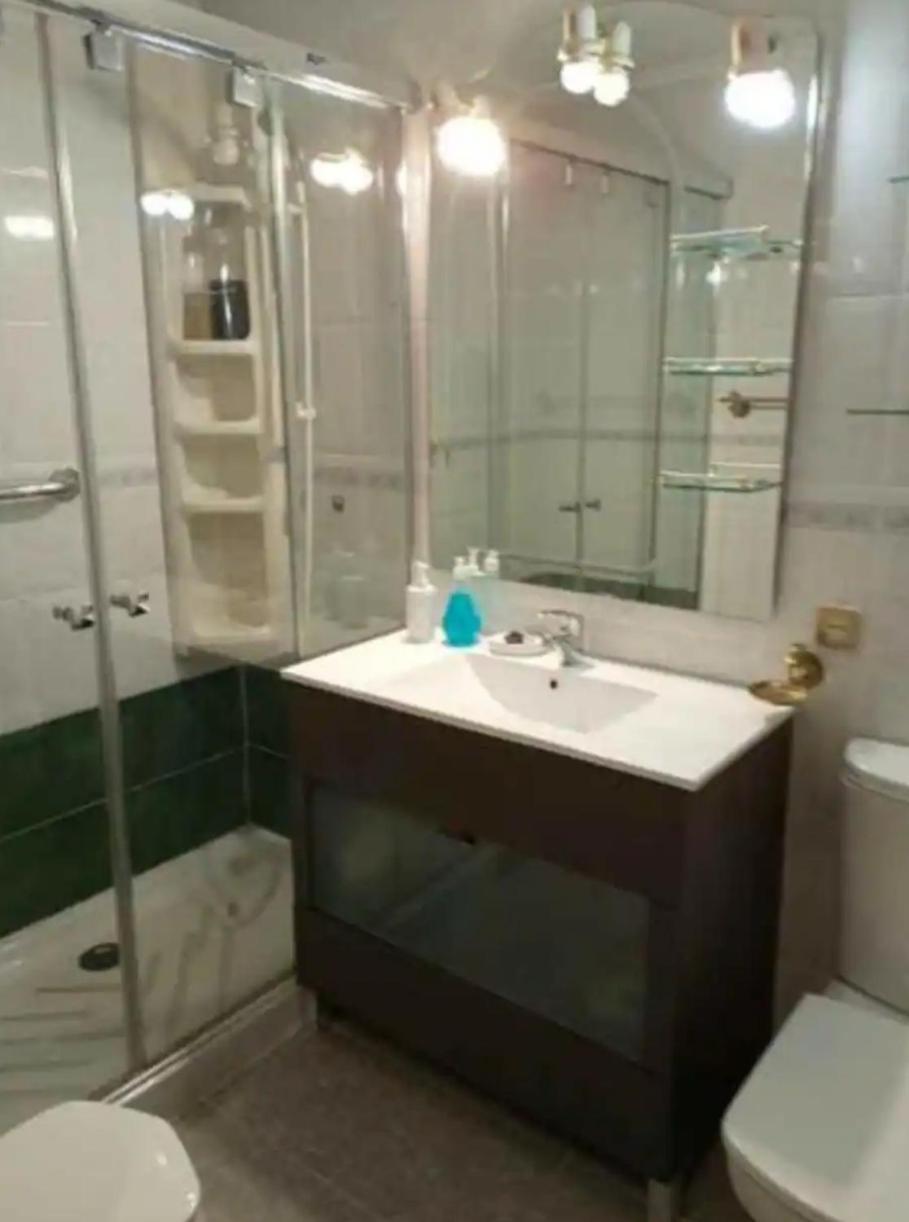 -Hostel Latimoamericano Masculino II Madrid Esterno foto