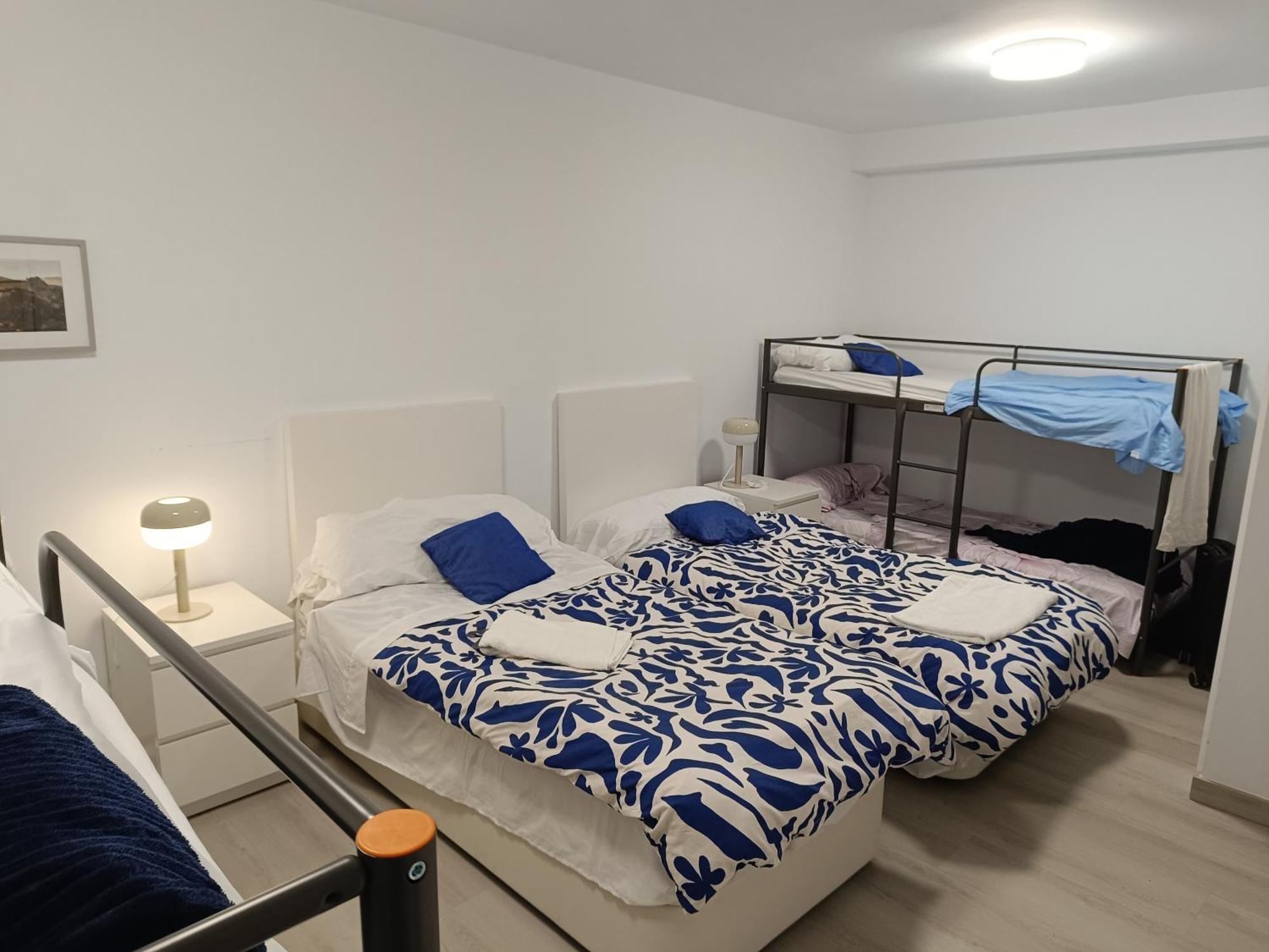 -Hostel Latimoamericano Masculino II Madrid Esterno foto